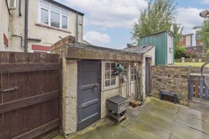 Photo 16- click for photo gallery